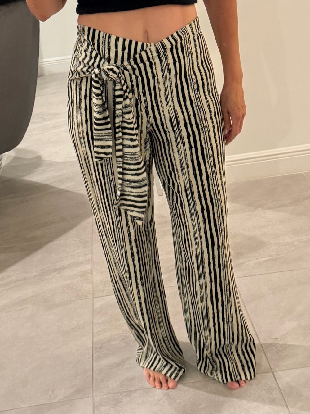 Zara Black & Cream Striped Tie-Waist Wide Leg Pants